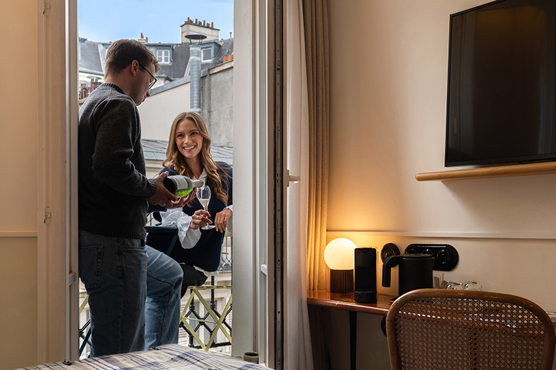 Preview of the Very Bonne Chambre with balcony DADOU, hotel Paris 17