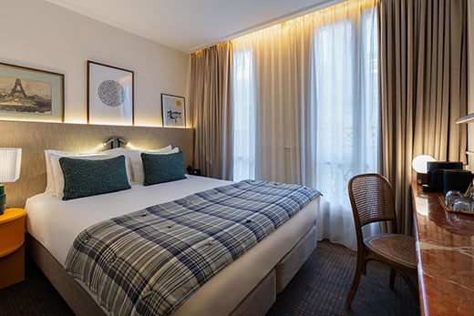 Very Bonne Chambre with balcony DADOU, hotel Paris 17