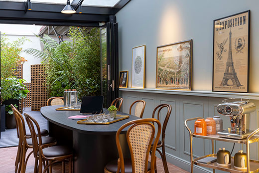 La Bavarderie DADOU, hotel Paris 17